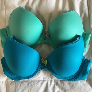 Body by Victoria Bras woman’s 34B